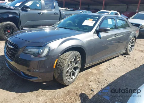 2018 Chrysler 300 300S z USA, uszkodzony, nr VIN 2C3CCABG3JH326042